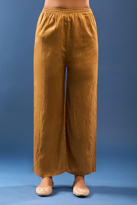 Samyukta Singhania_Mustard Chanderi Cotton Embroidery, Mirrors Round Neck Kurta Set _at_Aza_Fashions