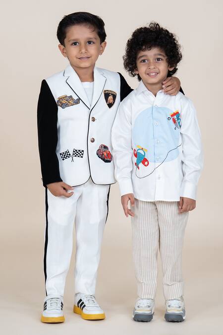 Buy_Little Boys Closet_White Embroidery Car Motif Blazer And Pant Set _Online_at_Aza_Fashions