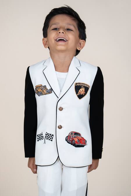 Buy_Little Boys Closet_White Embroidery Car Motif Blazer And Pant Set 