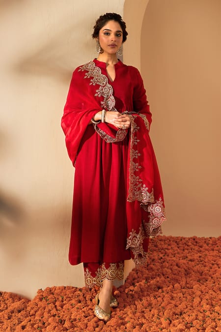 Roohbyridhimaa_Red Viscose, Organza Embroidery, Zari Collared Kurta Set _Online_at_Aza_Fashions