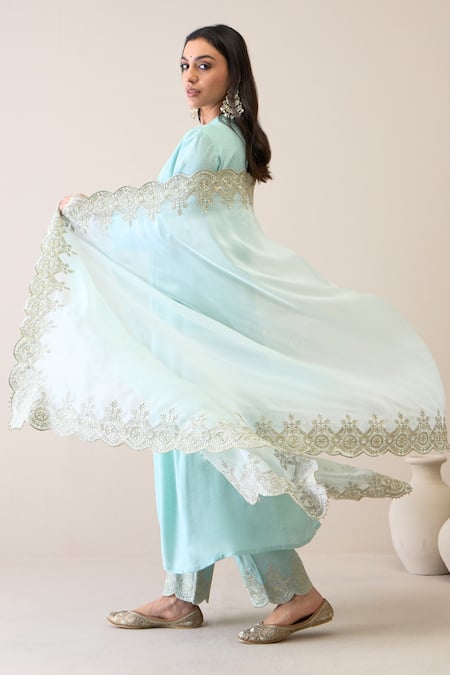 Buy_Roohbyridhimaa_Blue Viscose, Organza Embroidery, Zari Keyhole Neck Pastel Kurta Set _Online_at_Aza_Fashions