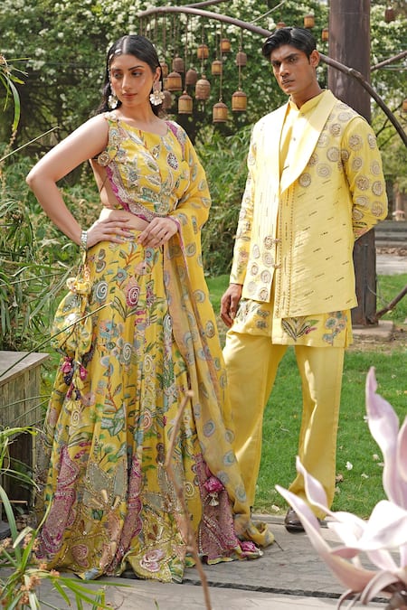 Buy_Soniya G_Yellow Embroidery Round Neck Floral Print Lehenga Set _Online_at_Aza_Fashions