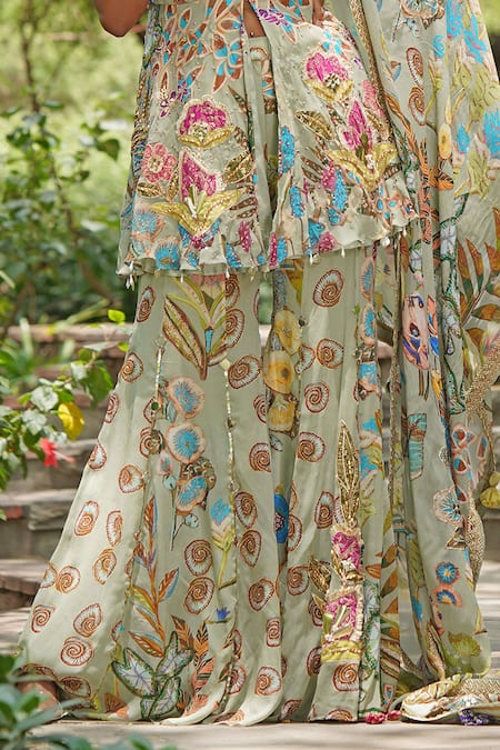 Buy_Soniya G_Green Georgette, Chiffon Embroidery V-neck Floral Print Kurta Set 