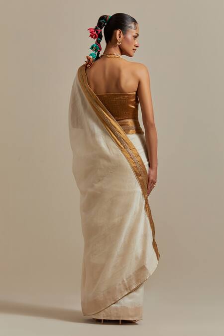 Vinusto Ivory Cut Dana Embroidered Saree Set 