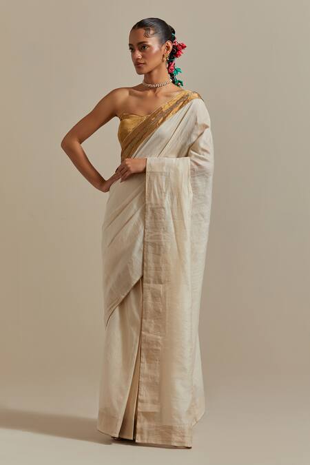 Shop Vinusto Ivory Chanderi Embroidery, Zari Sweetheart Neck Cut Dana Saree Set Online at Aza Fashions Shop_Vinusto_Ivory Chanderi Embroidery, Zari Sweetheart Neck Cut Dana Saree Set _Online_at_Aza_Fashions