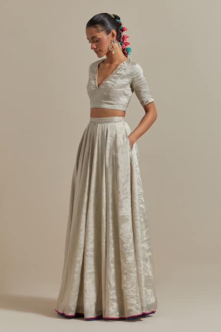 Vinusto_Silver Chanderi Embroidery, Lace V-neck And Hot Pink Designer Lehenga Set _Online_at_Aza_Fashions