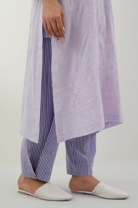 Vinusto_Lavender Cotton Embroidery Round Neck Striped Chikankari Kurta Set _at_Aza_Fashions
