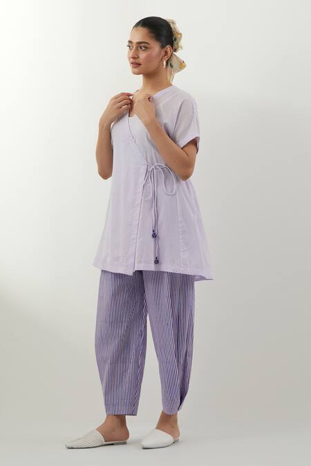 Vinusto_Lavender Cotton Embroidery Open Neck Stripe Chikankari Tunic And Pant Set _Online_at_Aza_Fashions