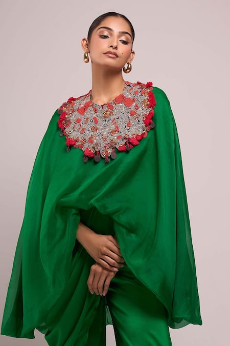 Buy_Anamika Khanna_Emerald Green Round Neck Embroidered Cape And Pant Set _Online_at_Aza_Fashions