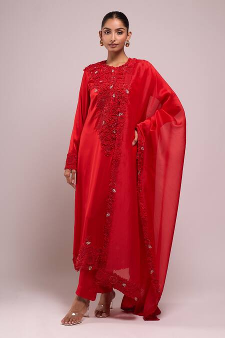 Anamika Khanna_Red Embroidery Round Neck Kurta Pant Dupatta Set _Online_at_Aza_Fashions