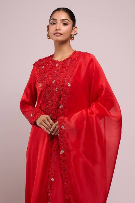 Buy_Anamika Khanna_Red Embroidery Round Neck Kurta Pant Dupatta Set _Online_at_Aza_Fashions