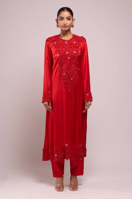 Shop_Anamika Khanna_Red Embroidery Round Neck Kurta Pant Dupatta Set _Online_at_Aza_Fashions