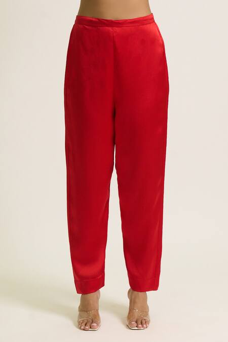 Anamika Khanna_Red Embroidery Round Neck Kurta Pant Dupatta Set _at_Aza_Fashions