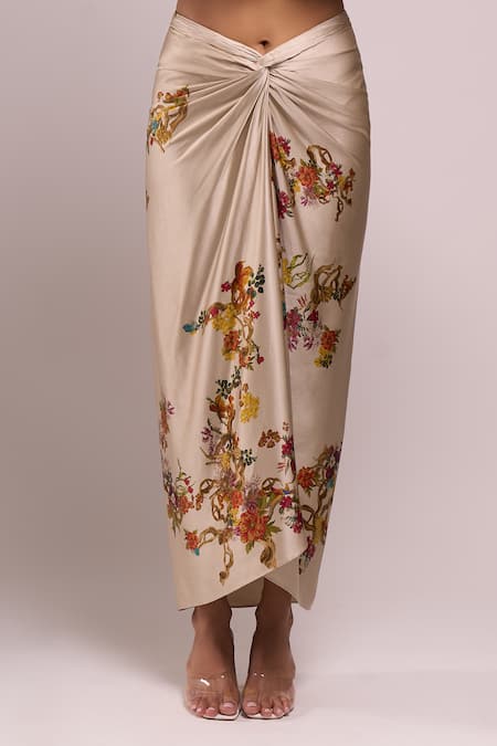 Anamika Khanna_Ivory Embroidery V-neck Draped Skirt And Jacket Set _at_Aza_Fashions