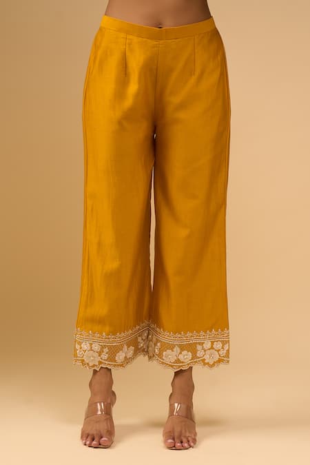 Sheetal Batra_Yellow Embroidery Round Neck Mustard Kurta With Palazzo Set _Online_at_Aza_Fashions