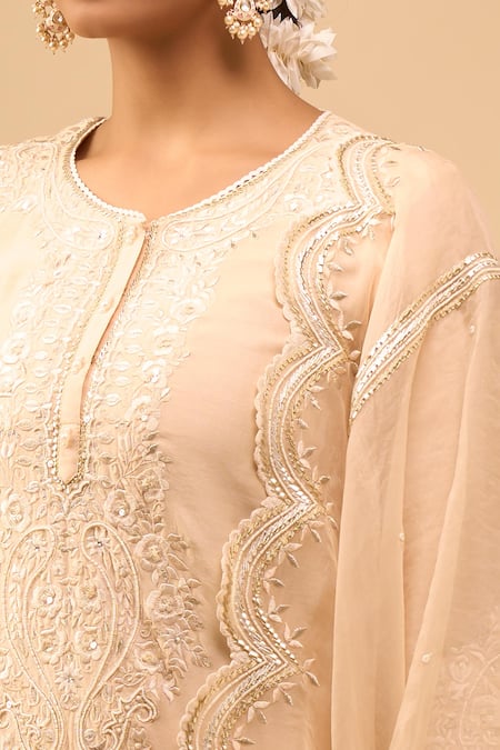 Sheetal Batra_Beige Embroidery Round Neck Kurta With Palazzo Set _Online_at_Aza_Fashions