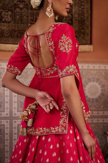 Buy_Kapda Dori_Fuchsia Silk Pearls, Sequins, Embroidery Round Neck Pink Dabka Lehenga Set _Online_at_Aza_Fashions