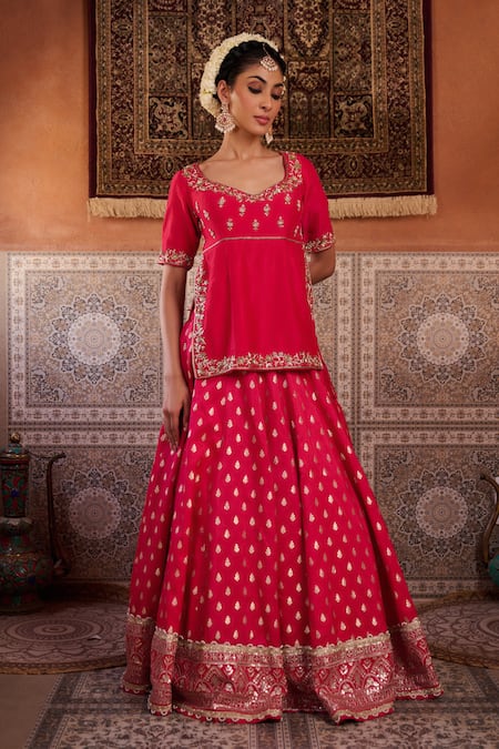 Shop_Kapda Dori_Fuchsia Silk Pearls, Sequins, Embroidery Round Neck Pink Dabka Lehenga Set _Online_at_Aza_Fashions