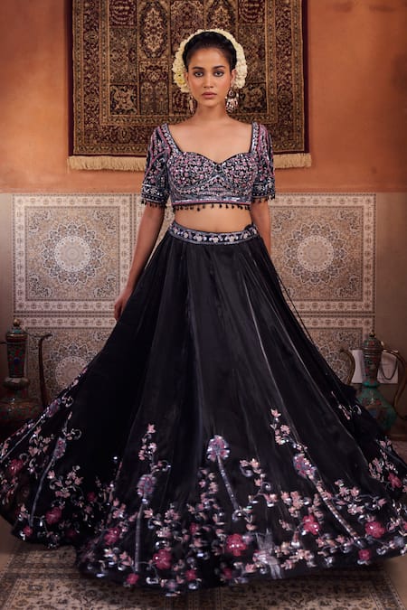 Kapda Dori_Black Beads, Sequins, Pearls Sweetheart Neck Embroidered Lehenga Set _at_Aza_Fashions