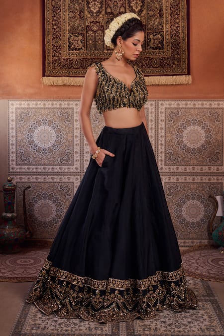 Buy_Kapda Dori_Black Georgette Sequins, Crystals, Pearls V-neck Upada Silk Lehenga Set 
