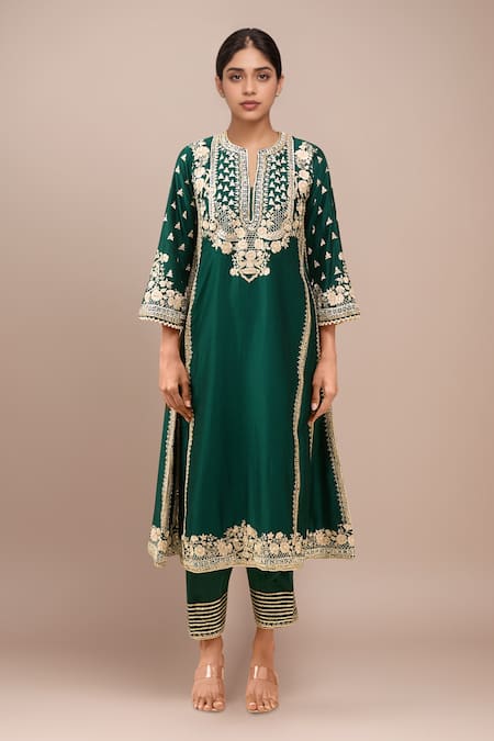 Sheetal Batra Emerald Green Embroidery Round Neck Choga With Salwar 