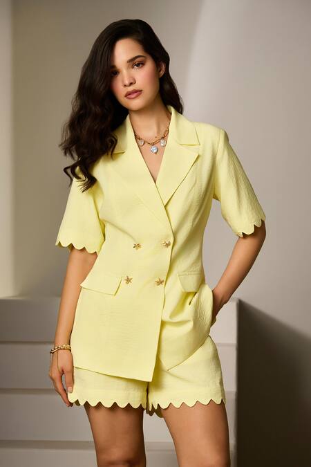 Label Deepika Nagpal Yellow Crepe Butter Tess Co-ord Set Online at Aza Fashions Label Deepika Nagpal_Yellow Crepe Butter Tess Co-ord Set _Online_at_Aza_Fashions