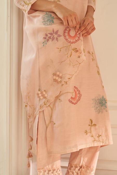 Shop_Vaayu_Peach Muslin, Cotton Embroidery, Lace, Tassels Magnolia Applique Kurta Set _Online_at_Aza_Fashions