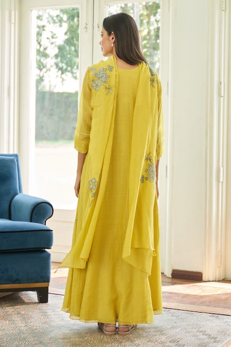 Shop Vaayu Yellow Muslin, Cotton Embroidery, Applique Round Neck Daffodil Anarkali Set at Aza Fashions Shop_Vaayu_Yellow Muslin, Cotton Embroidery, Applique Round Neck Daffodil Anarkali Set_at_Aza_Fashions