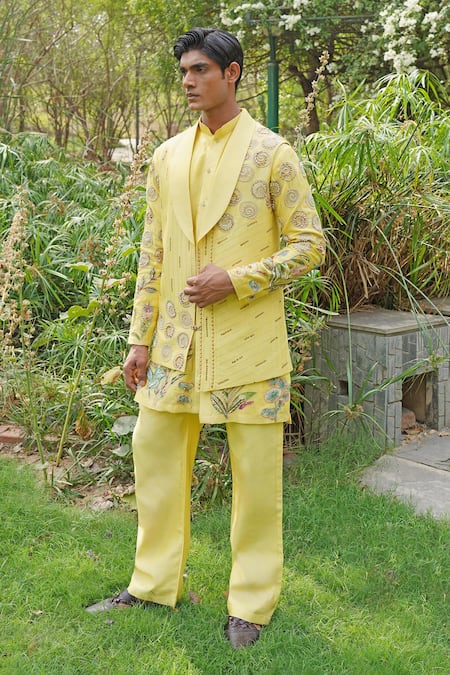 Shop_Soniya G_Yellow Silk Embroidery Designer Silk-blend Kurta Set 