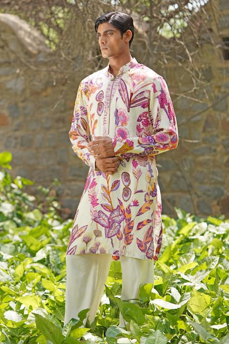 Soniya G_Ivory Cotton, Silk Embroidery Floral Print Kurta Set _Online_at_Aza_Fashions