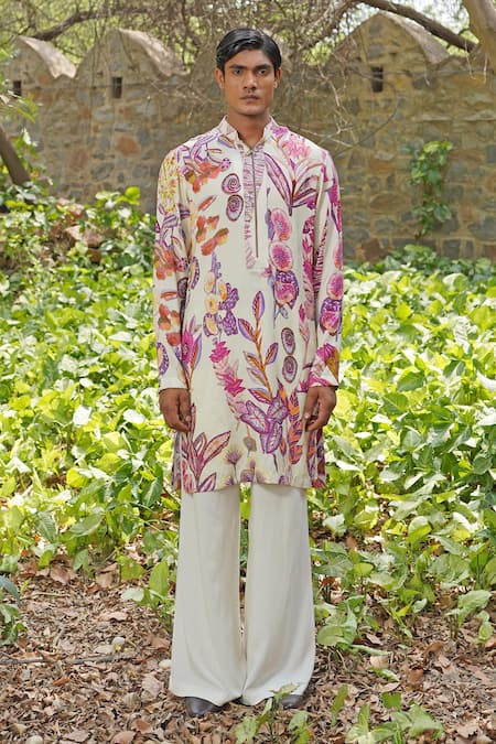 Buy_Soniya G_Ivory Cotton, Silk Embroidery Floral Print Kurta Set 
