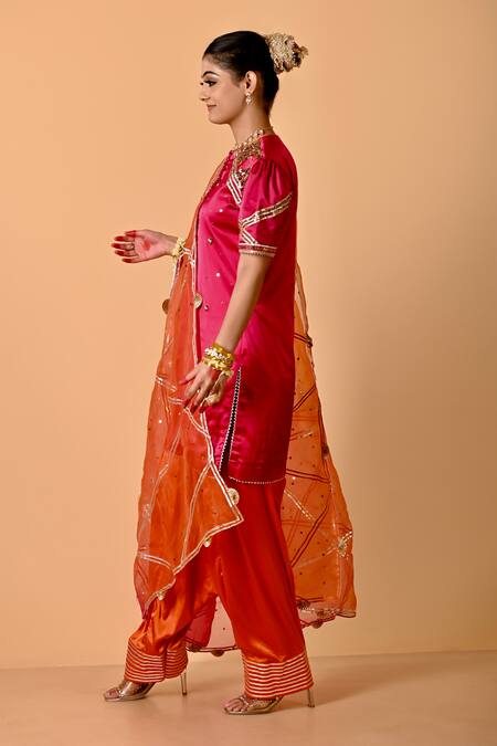 Mirkashi_Fuchsia Satin, , Organza Sequins, Fuschia Pink Hand Kurta Set_Online_at_Aza_Fashions