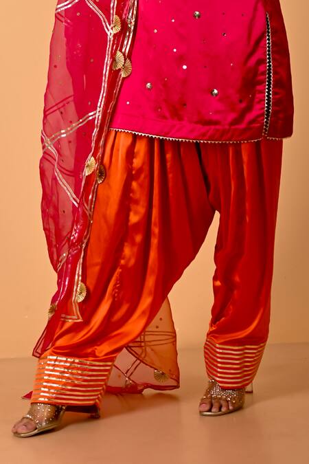 Buy_Mirkashi_Fuchsia Satin, , Organza Sequins, Fuschia Pink Hand Kurta Set_Online_at_Aza_Fashions