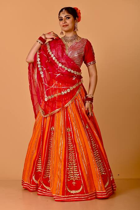 Buy Mirkashi Orange , Organza Embroidery V-neck Fuschia Pink And Hand Set Online at Aza Fashions Buy_Mirkashi_Orange , Organza Embroidery V-neck Fuschia Pink And Hand Set_Online_at_Aza_Fashions