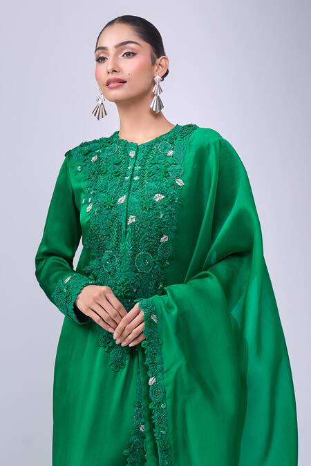 Anamika Khanna_Emerald Green Embroidery Round Neck Kurta Set_at_Aza_Fashions