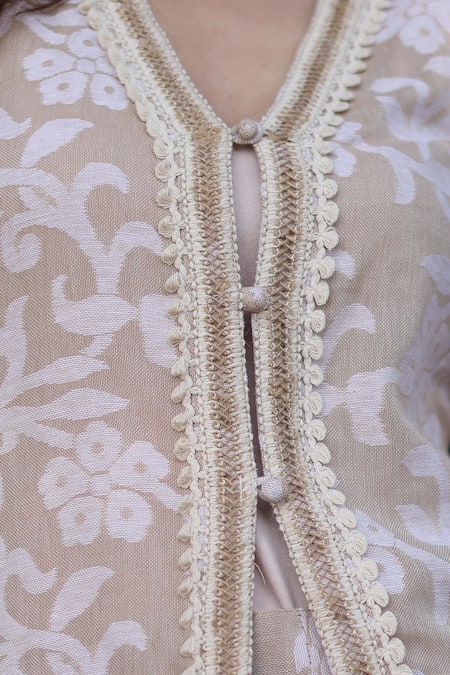 Buy_Nazar By Indu_Ivory Cotton, Jacquard Lace, Embroidery V-neck Co-ord Set 