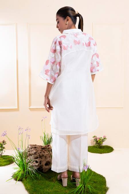 The White Tree Studio Off-white Embroidered Yoke Kurta Set 