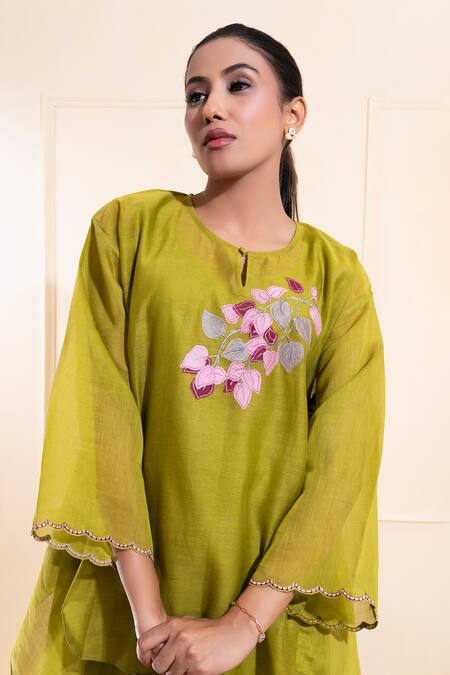 Shop_The White Tree Studio_Green Chanderi Embroidery Round Neck Moss Asymmetrical Top And Trouser Set _Online_at_Aza_Fashions