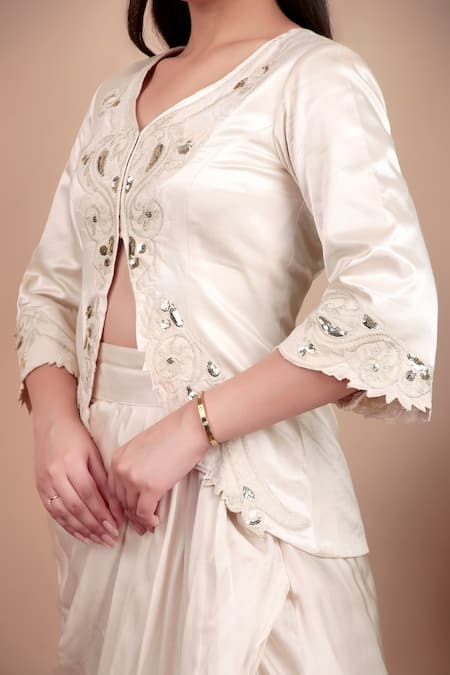 Buy_Nidhi Kejriwal_Off White Crepe, Modal, Satin Sequins, Embroidery V-neck Jacket And Draped Skirt 