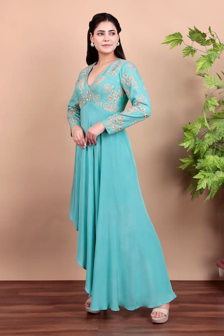 Nidhi Kejriwal_Aqua Crepe, Silk Sequins, Embroidery V-neck Blue Anarkali Set _Online_at_Aza_Fashions
