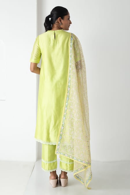 Shop Chhaya Mehrotra Green Chanderi, Silk Organza Embroidery Round Neck Raw Mango Kurta Set at Aza Fashions Shop_Chhaya Mehrotra_Green Chanderi, Silk Organza Embroidery Round Neck Raw Mango Kurta Set _at_Aza_Fashions