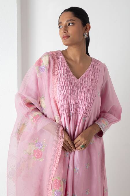Shop Chhaya Mehrotra Pink Chanderi, Silk Organza Embroidery V-neck Orchid Kurta Set Online at Aza Fashions Shop_Chhaya Mehrotra_Pink Chanderi, Silk Organza Embroidery V-neck Orchid Kurta Set _Online_at_Aza_Fashions