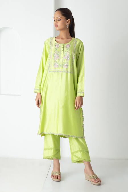 Chhaya Mehrotra Green Chanderi, Silk Organza Embroidery Round Neck Kurta Pant Set Online at Aza Fashions Chhaya Mehrotra_Green Chanderi, Silk Organza Embroidery Round Neck Kurta Pant Set _Online_at_Aza_Fashions