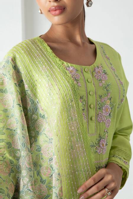 Shop Chhaya Mehrotra Green Chanderi, Silk Organza Embroidery Round Neck Kurta Pant Set Online at Aza Fashions Shop_Chhaya Mehrotra_Green Chanderi, Silk Organza Embroidery Round Neck Kurta Pant Set _Online_at_Aza_Fashions
