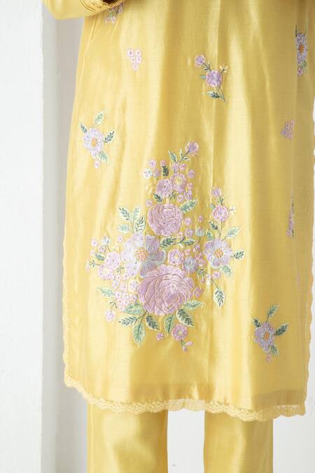 Buy Chhaya Mehrotra Yellow Chanderi, Silk Organza Embroidery V-neck Illuminating Kurta Set Online at Aza Fashions Buy_Chhaya Mehrotra_Yellow Chanderi, Silk Organza Embroidery V-neck Illuminating Kurta Set _Online_at_Aza_Fashions