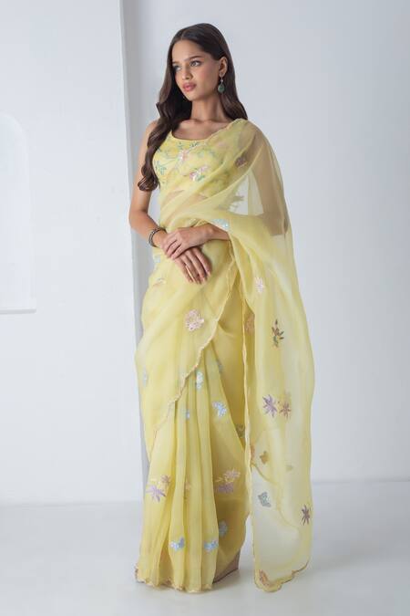 Chhaya Mehrotra_Yellow Chiffon, Chanderi Embroidery Round Neck Illuminating Saree Set _Online_at_Aza_Fashions