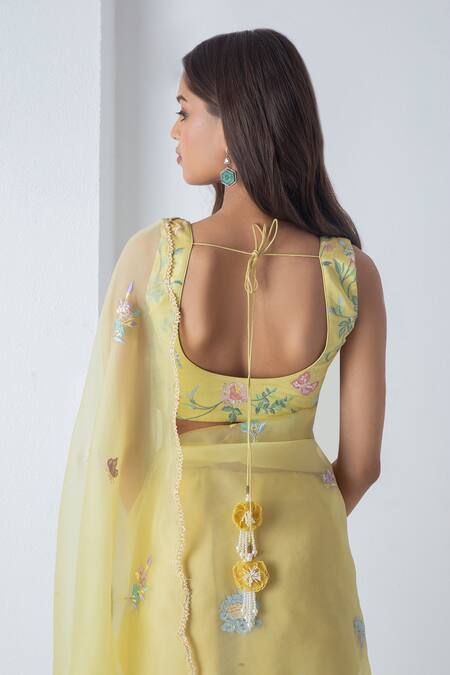 Chhaya Mehrotra_Yellow Chiffon, Chanderi Embroidery Round Neck Illuminating Saree Set _at_Aza_Fashions
