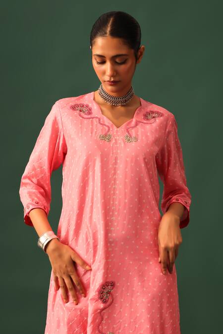 Shop_Naina Jain_Pink , Organza Embroidery Round Neck Bandhani Aari Kurta Set _Online_at_Aza_Fashions