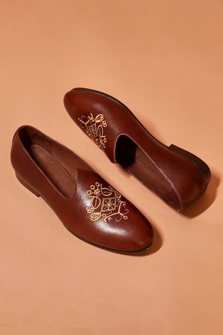 Dmodot_Brown Embroidery Ethnico Ricamo Designer Shoes _Online_at_Aza_Fashions