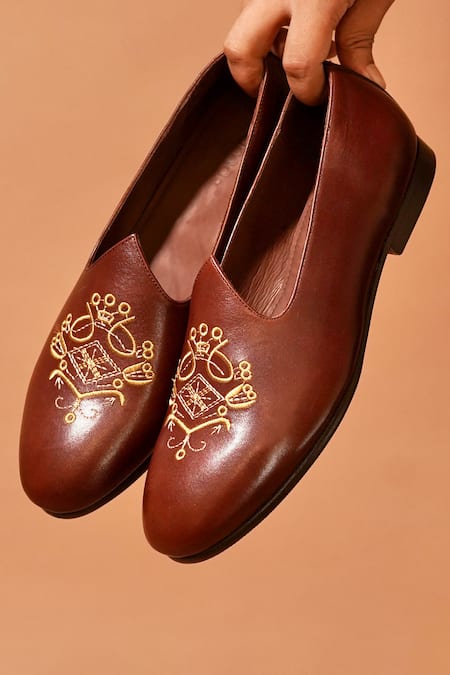 Shop_Dmodot_Brown Embroidery Ethnico Ricamo Designer Shoes _Online_at_Aza_Fashions